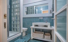 Exclusive 2 Bedroom Apartment In The City Center