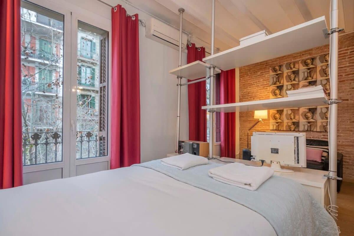 Exclusive 2 Bedroom Apartment In The City Center Barcelona Exterior photo